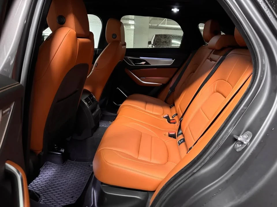2023 Jaguar F-Pace - Image 18 of 18