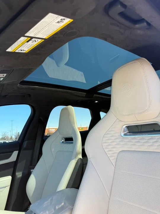 2023 Jaguar F-Pace SVR - Image 10 of 11