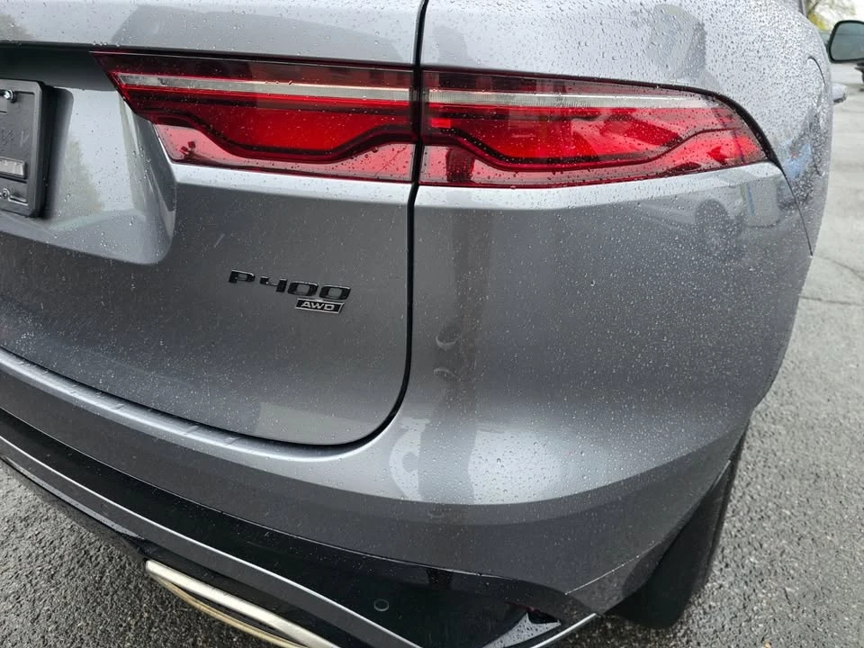 2023 Jaguar F-Pace - Image 10 of 19