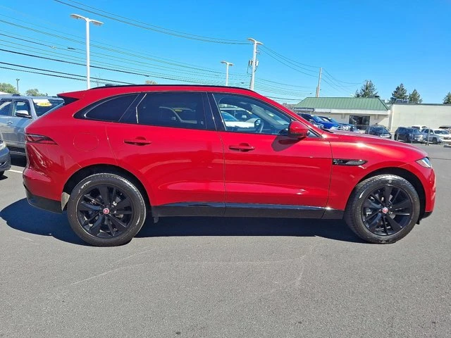 2023 Jaguar F-Pace - Image 6 of 19