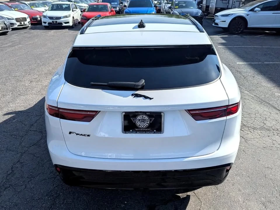 2023 Jaguar F-Pace - Image 8 of 20