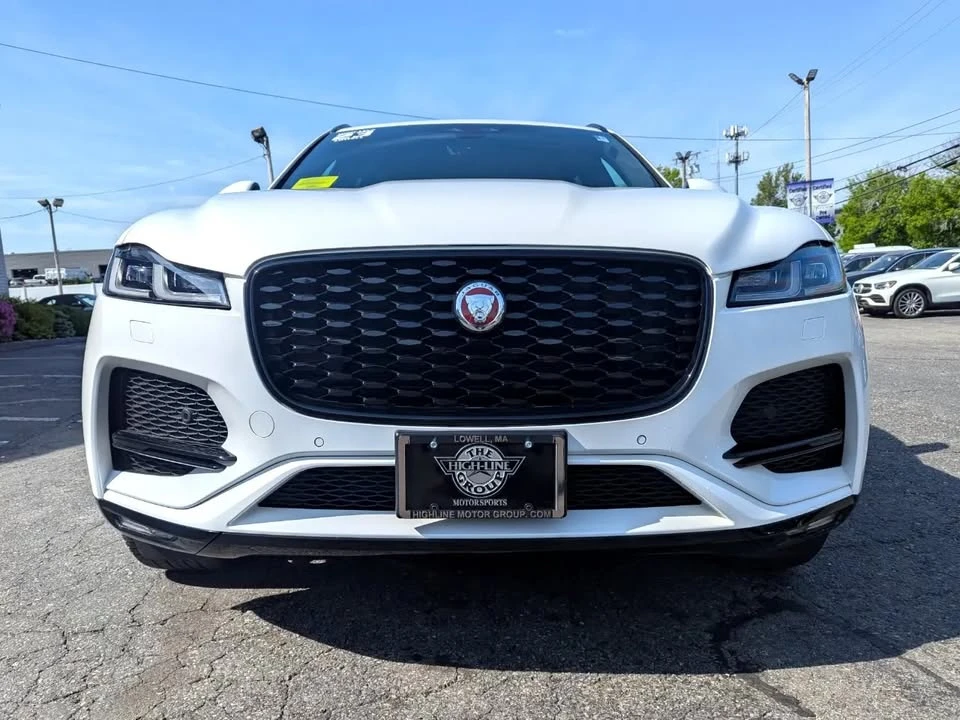 2023 Jaguar F-Pace - Image 4 of 20