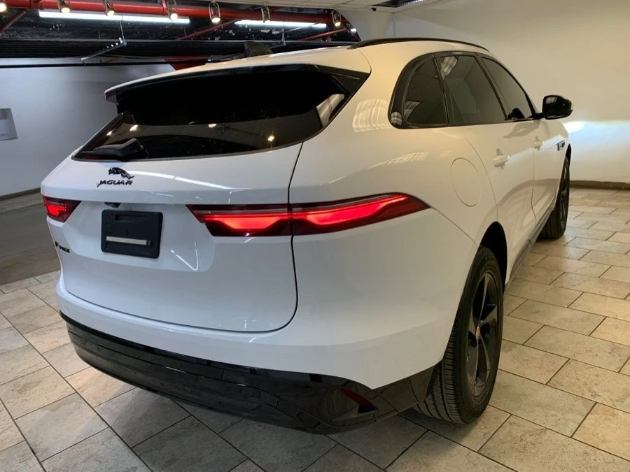 2023 Jaguar F-Pace - Image 7 of 20