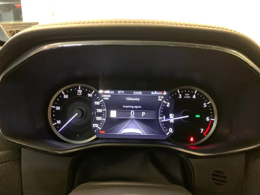 2023 Jaguar F-Pace - Image 9 of 13