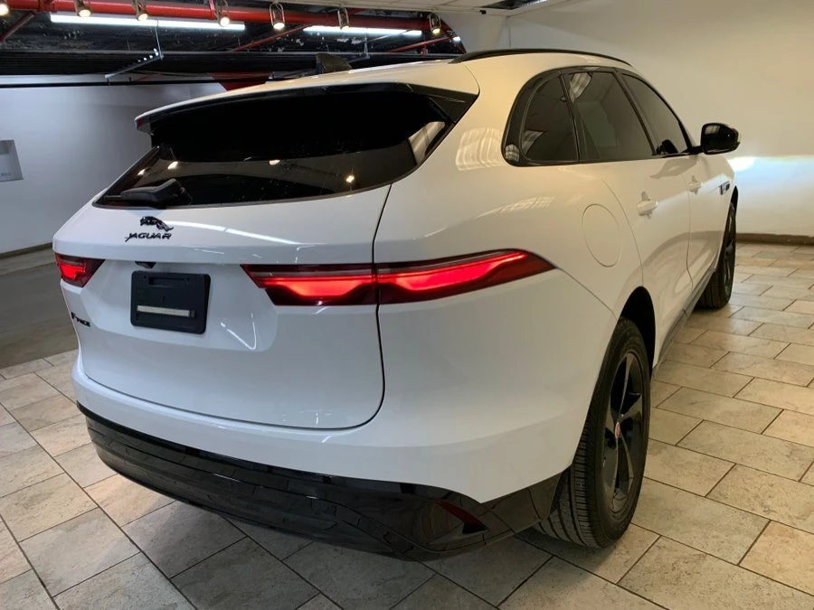 2023 Jaguar F-Pace - Image 8 of 16