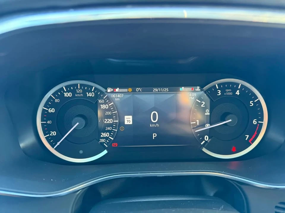 2023 Jaguar F-Pace - Image 14 of 19