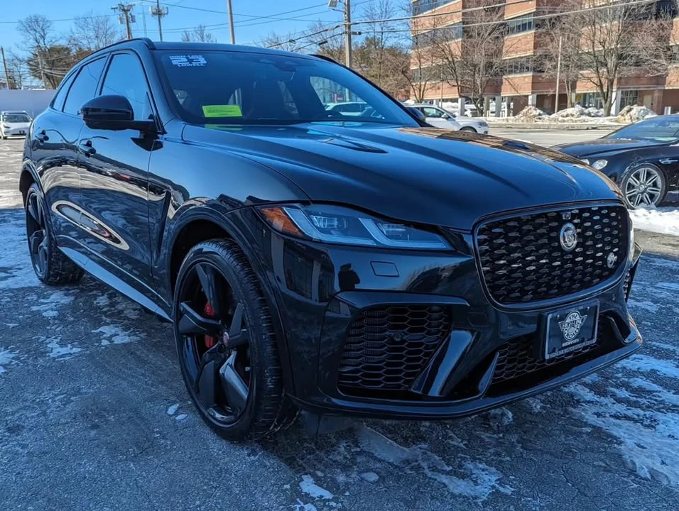 2023 Jaguar F-Pace SVR - Image 4 of 17