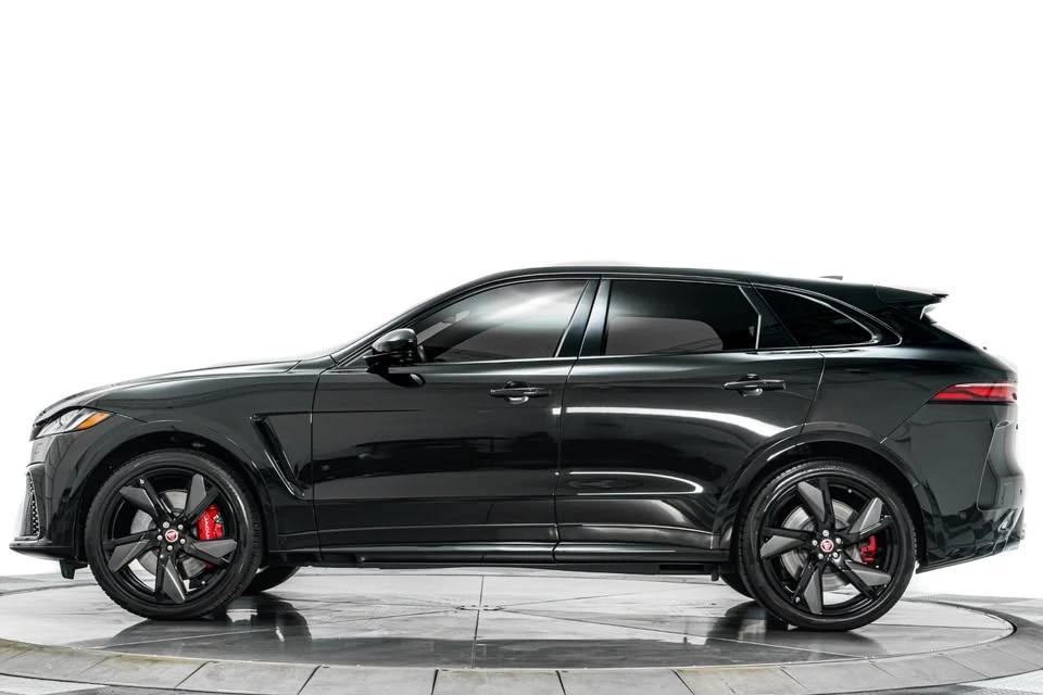 2023 Jaguar F-Pace SVR - Image 5 of 15