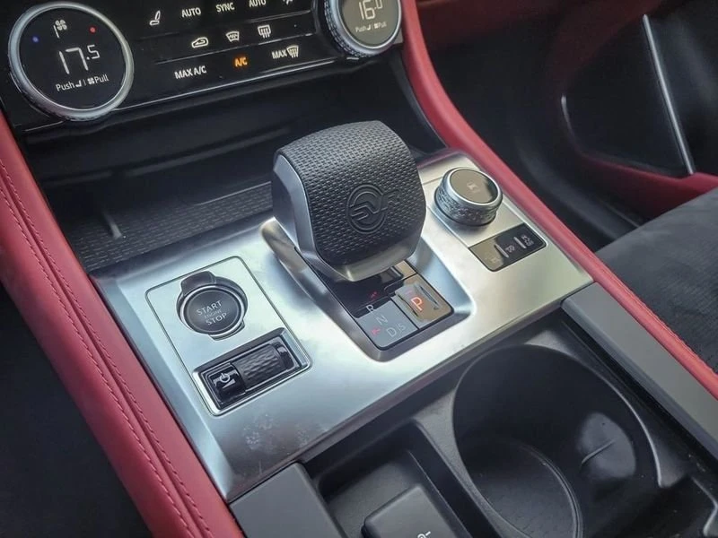 2023 Jaguar F-Pace SVR - Image 13 of 20