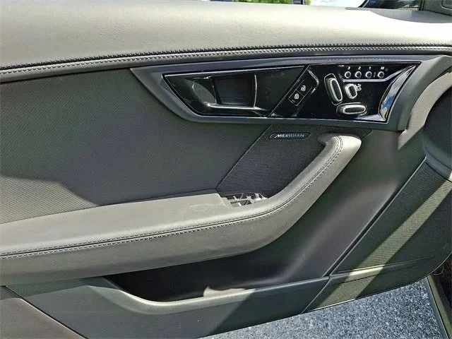 2023 Jaguar F-Type 2nd Gen - Image 10 of 18