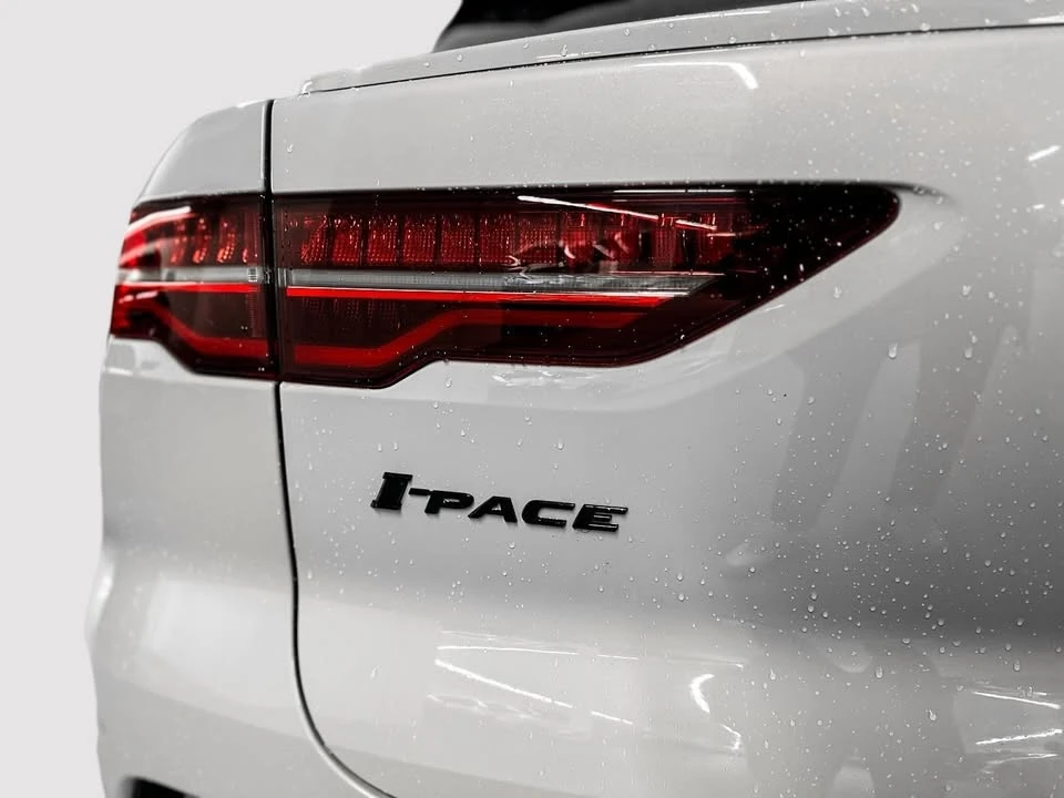 2023 Jaguar I-Pace - Image 16 of 20