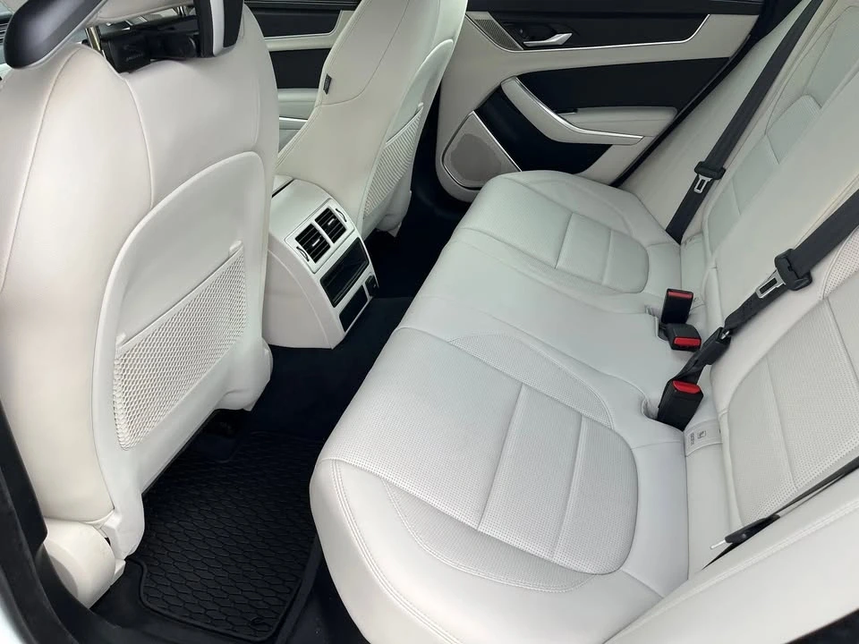 2023 Jaguar X260 XF - Image 10 of 12