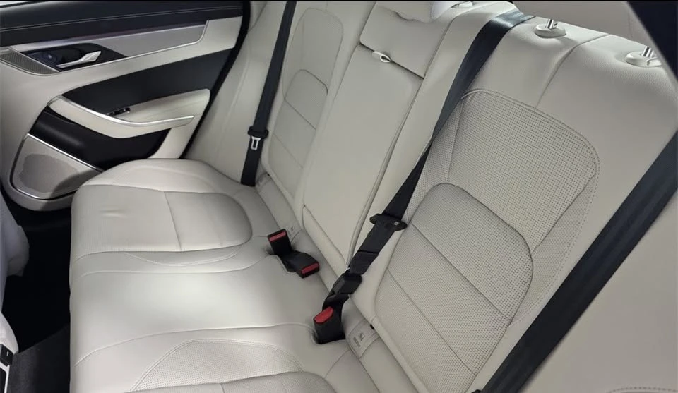 2023 Jaguar X260 XF - Image 4 of 13