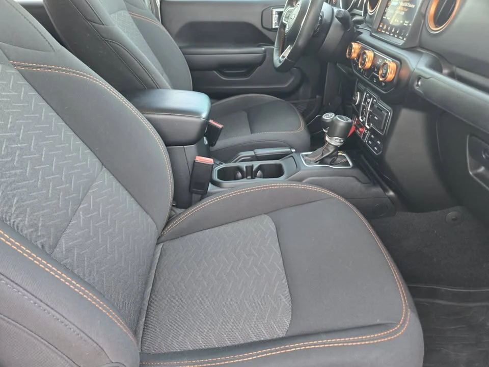 2023 Jeep JT Gladiator - Image 10 of 17