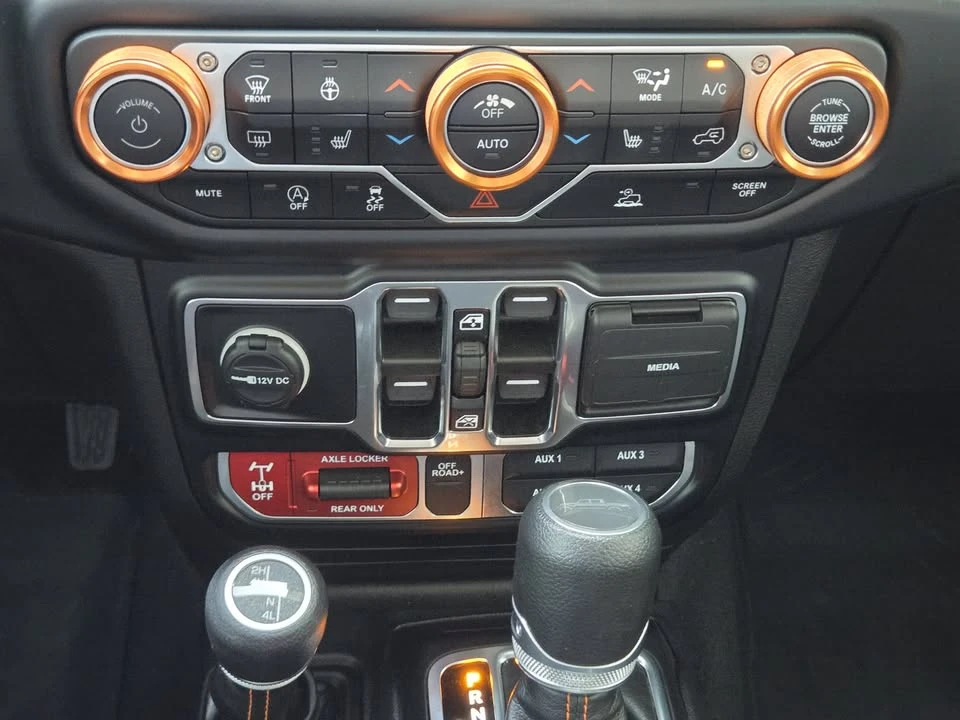 2023 Jeep JT Gladiator - Image 3 of 17