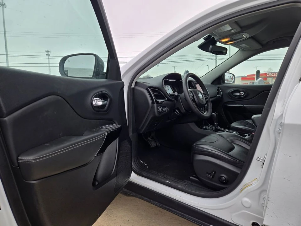 2023 Jeep KL Cherokee - Image 9 of 12