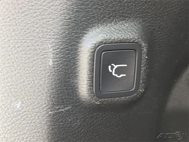 2023 Jeep KL Cherokee - Image 14 of 21
