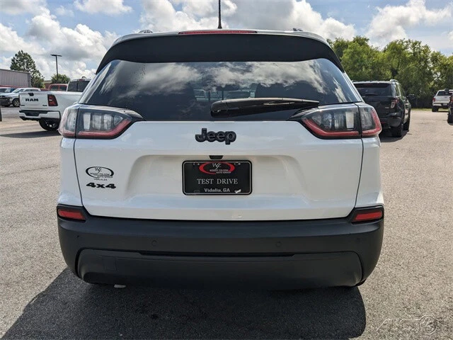 2023 Jeep KL Cherokee - Image 5 of 21