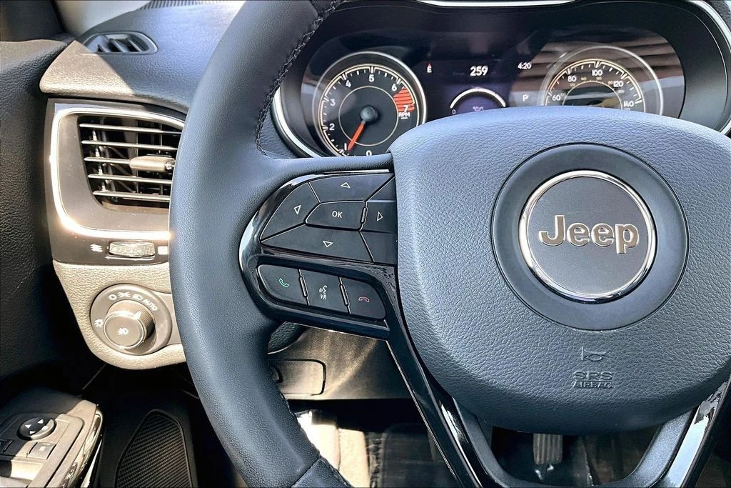 2023 Jeep KL Cherokee - Image 24 of 31
