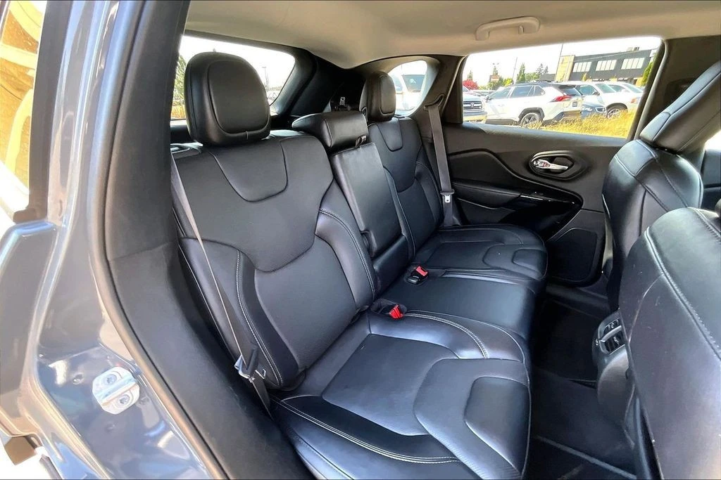 2023 Jeep KL Cherokee - Image 20 of 31