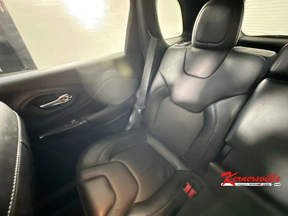 2023 Jeep KL Cherokee - Image 12 of 24