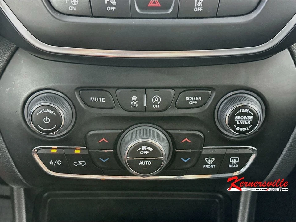 2023 Jeep KL Cherokee - Image 18 of 24