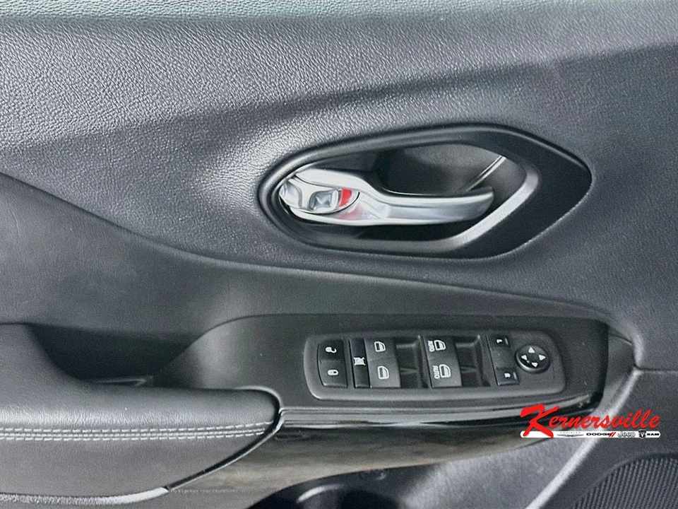 2023 Jeep KL Cherokee - Image 23 of 24