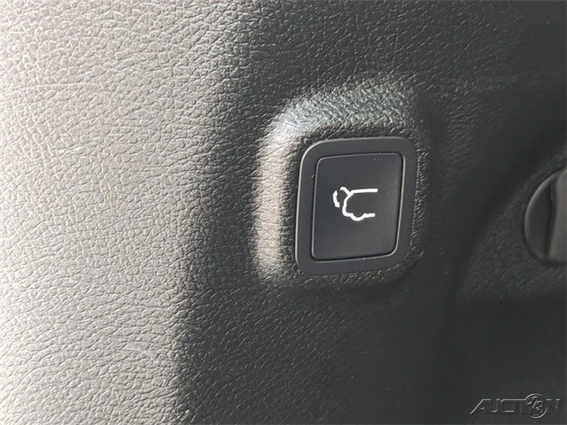 2023 Jeep KL Cherokee - Image 14 of 21