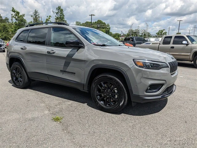 2023 Jeep KL Cherokee - Image 2 of 12
