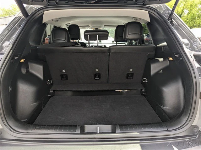 2023 Jeep KL Cherokee - Image 13 of 21