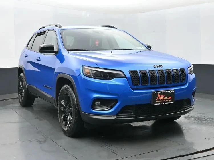 2023 Jeep KL Cherokee - Image 2 of 12