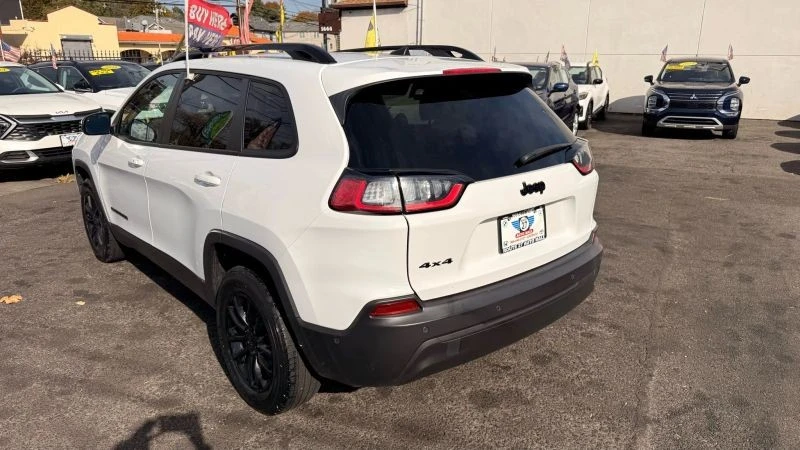 2023 Jeep KL Cherokee - Image 5 of 12