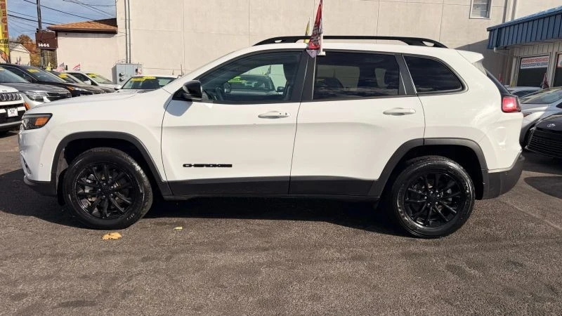 2023 Jeep KL Cherokee - Image 10 of 12