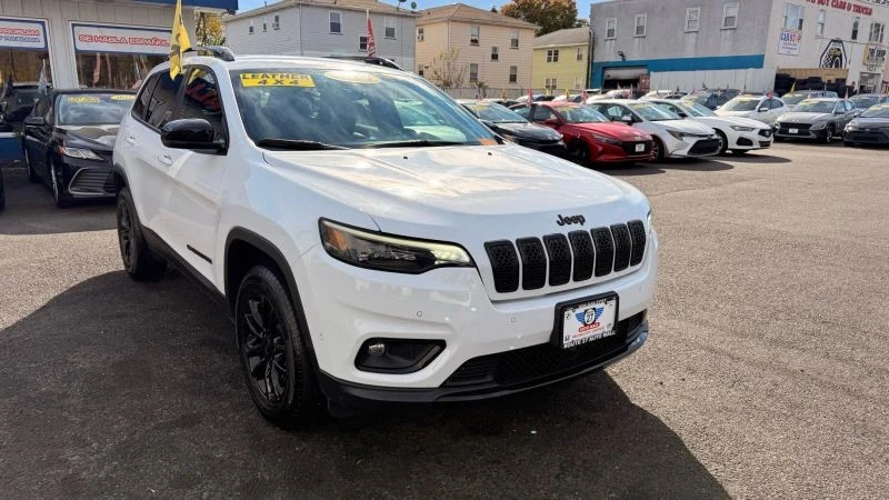 2023 Jeep KL Cherokee - Image 2 of 12