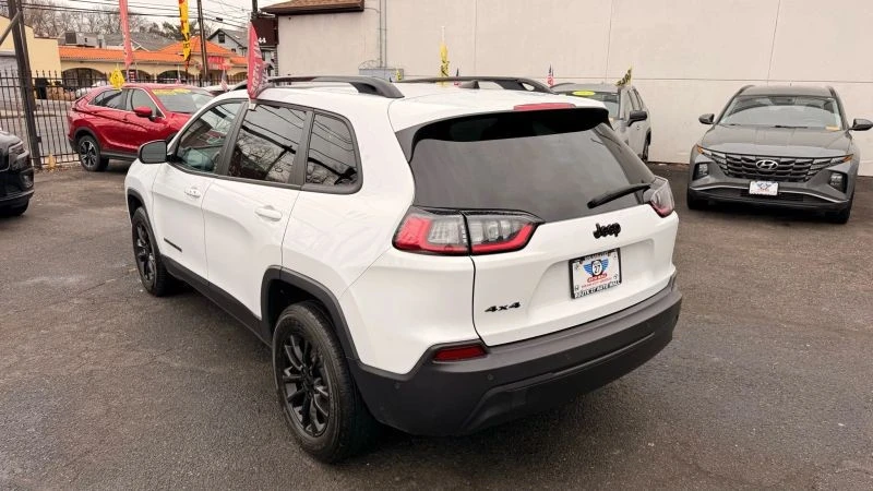 2023 Jeep KL Cherokee - Image 5 of 12