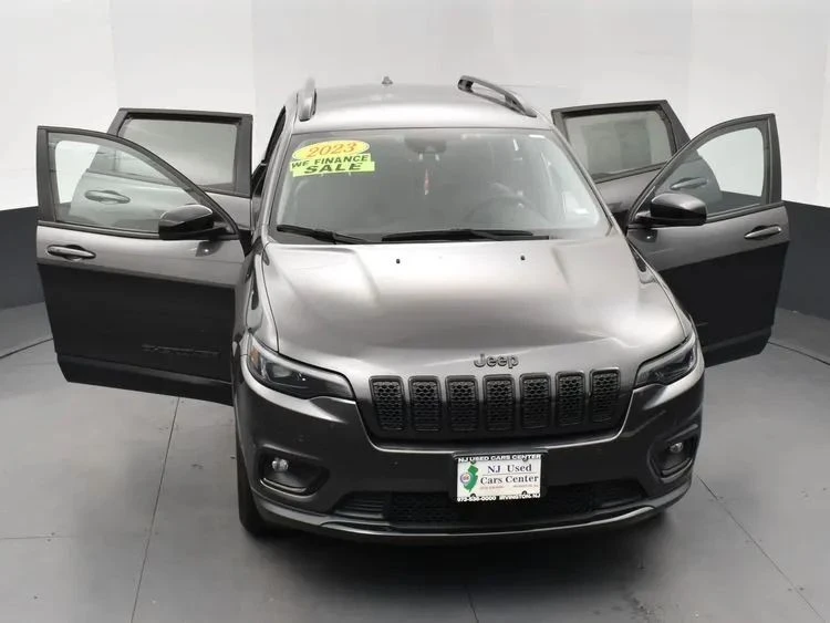 2023 Jeep KL Cherokee - Image 10 of 12