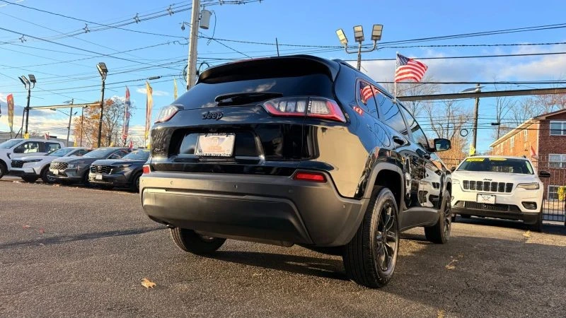 2023 Jeep KL Cherokee - Image 9 of 12