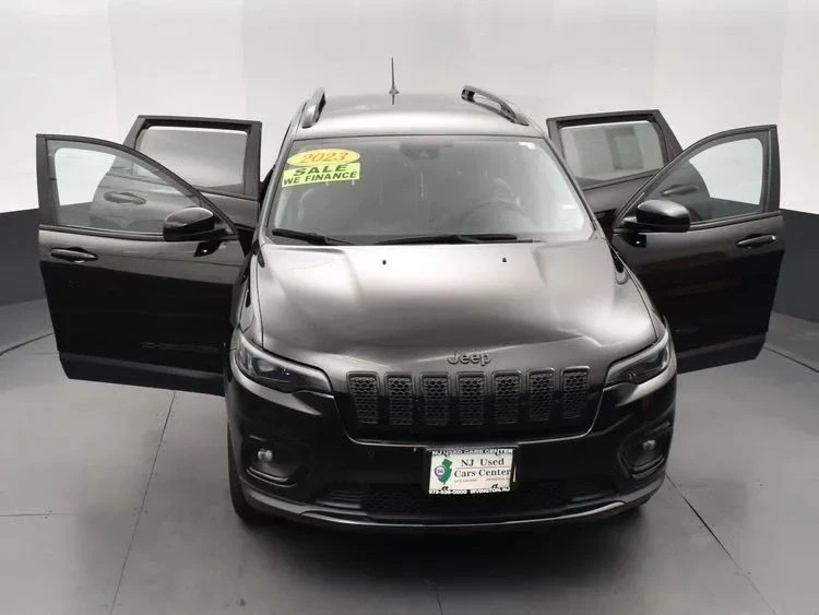 2023 Jeep KL Cherokee - Image 10 of 12