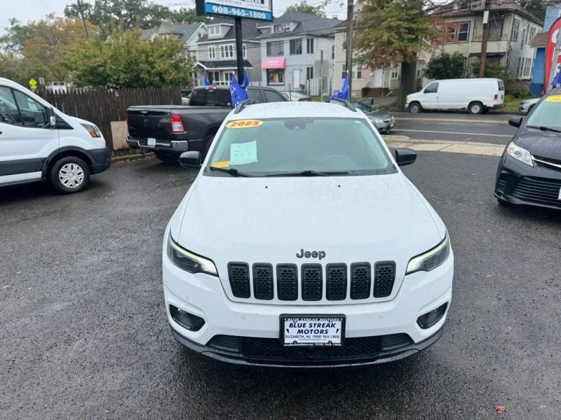 2023 Jeep KL Cherokee - Image 4 of 12