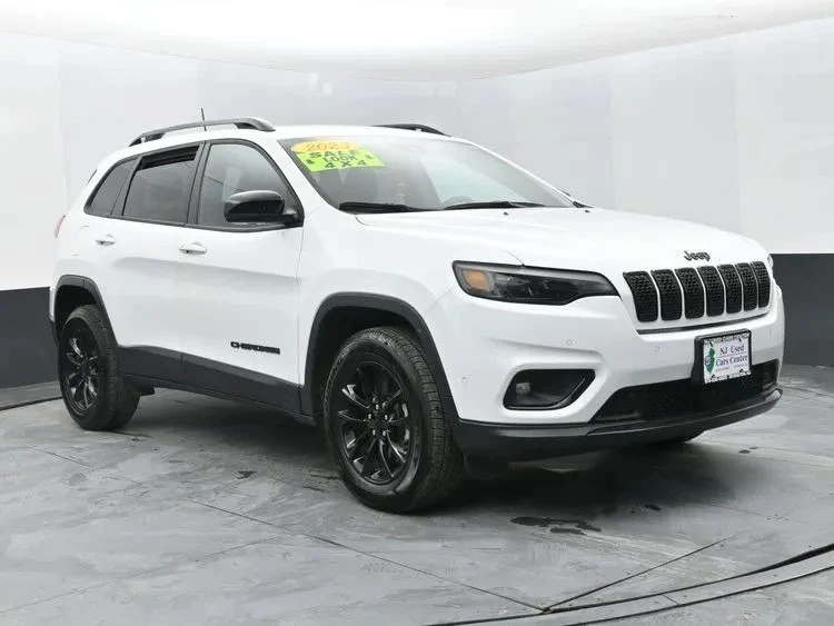 2023 Jeep KL Cherokee - Image 2 of 12