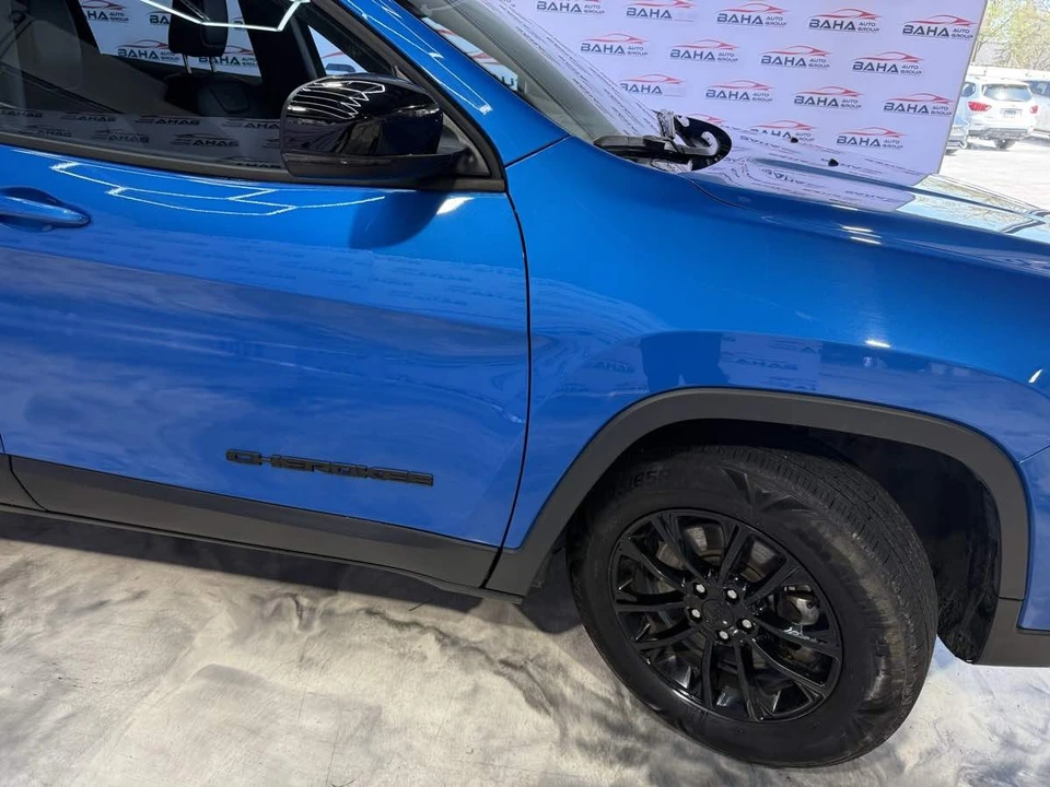 2023 Jeep KL Cherokee - Image 6 of 21