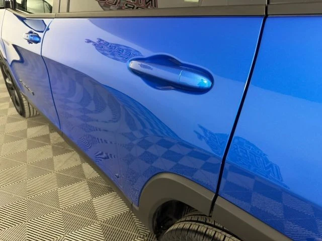 2023 Jeep KL Cherokee - Image 20 of 21