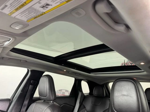 2023 Jeep KL Cherokee - Image 19 of 21