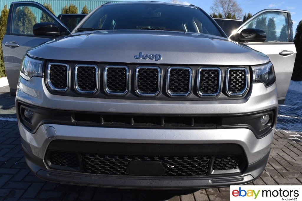 2023 Jeep Compass - Image 21 of 21