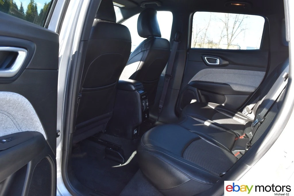 2023 Jeep Compass - Image 13 of 21