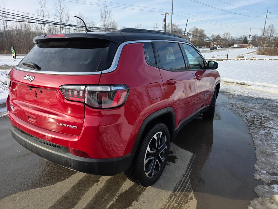 2023 Jeep Compass - Image 7 of 19