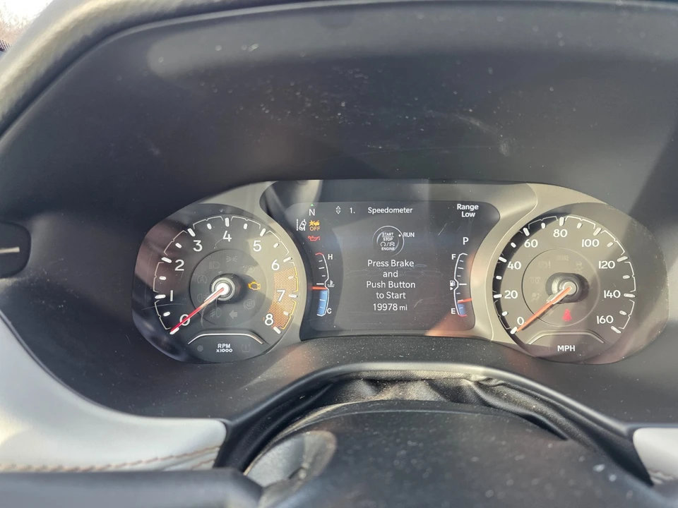 2023 Jeep Compass - Image 14 of 19