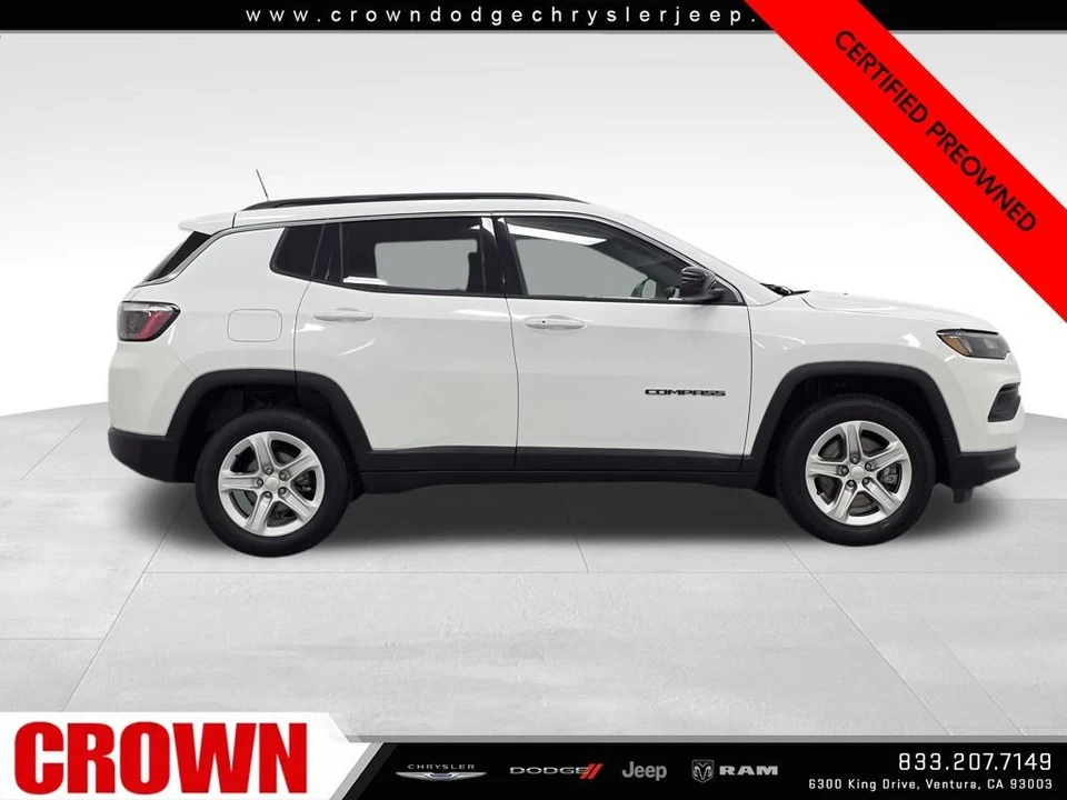 2023 Jeep Compass - Image 8 of 12