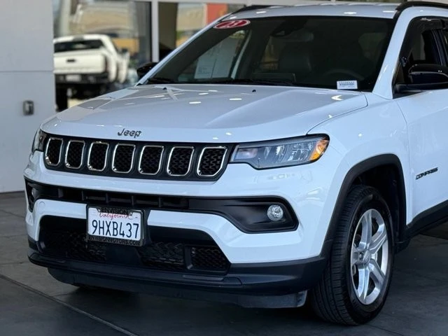 2023 Jeep Compass - Image 3 of 21