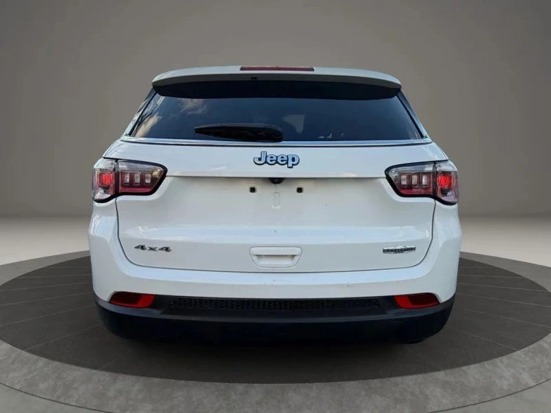 2023 Jeep Compass - Image 6 of 12